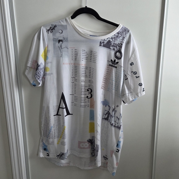 adidas Tops - Adidas Graphic Tee